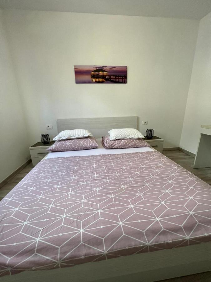 Apartments Villa Nova With Pool Makarska Luaran gambar